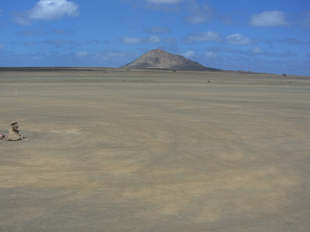 CIMG9467.JPG - Monte Grande (ca. 400 m)